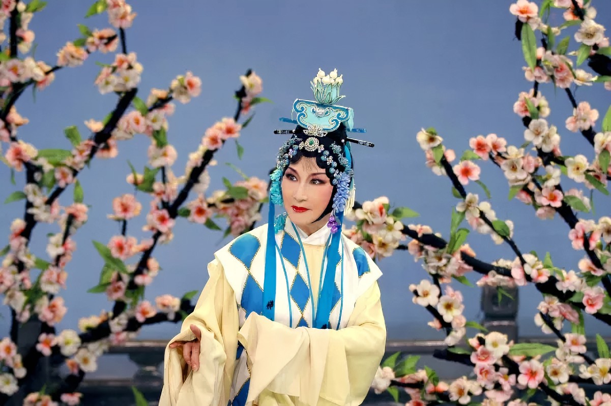 离合悲欢七十秋－－第三章 风刀霜剑严相逼