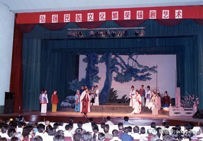 图片说明