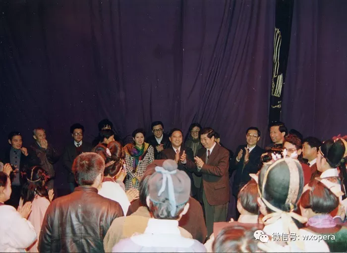 图片说明